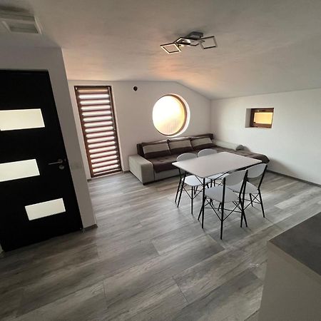 Apartament Casa Dragoeni Târgu Jiu Exterior foto