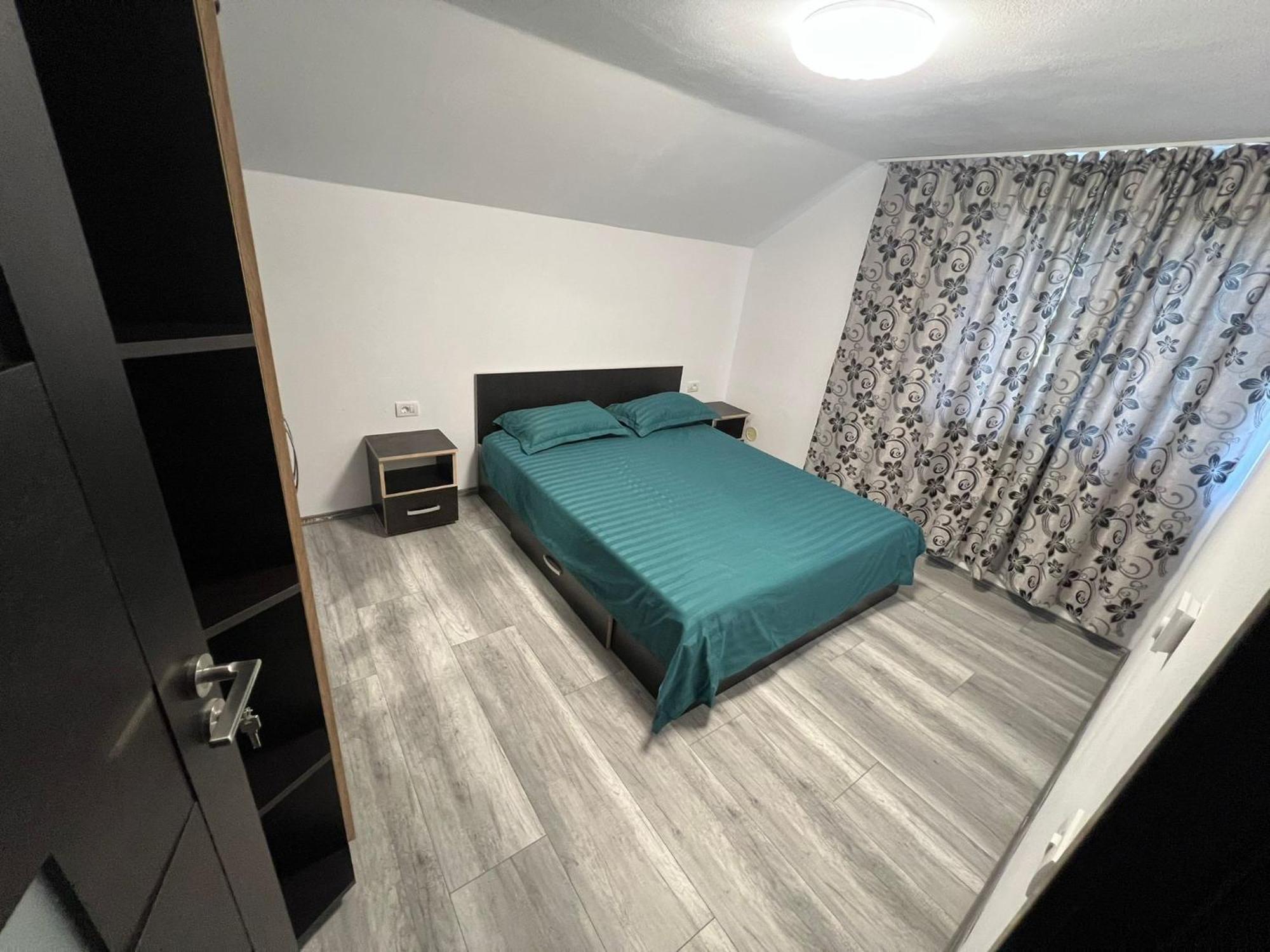 Apartament Casa Dragoeni Târgu Jiu Exterior foto